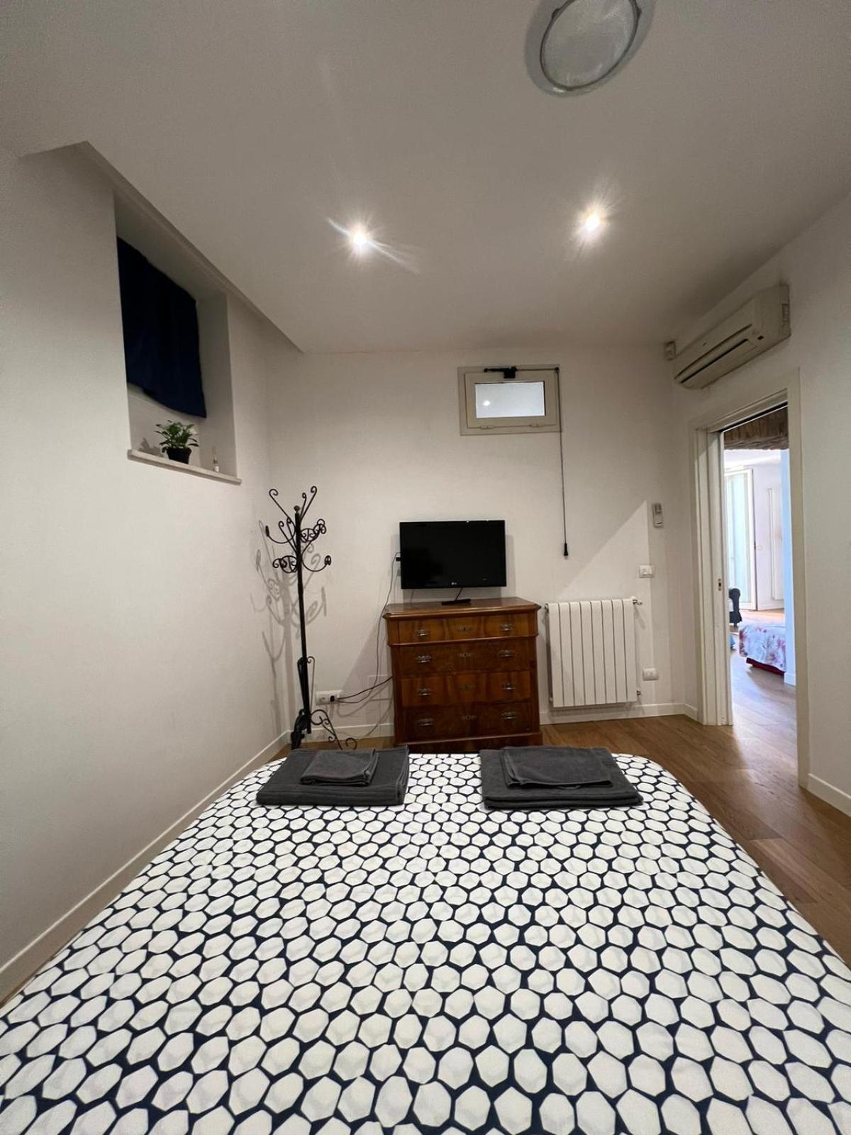 Apartmán Miramare Nettuno Exteriér fotografie